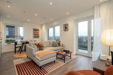 3 bedroom flat to rent - Photo 3