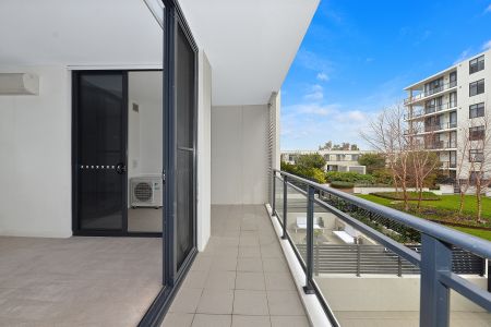 338/21 Marine Parade, 2127, Wentworth Point Nsw - Photo 4