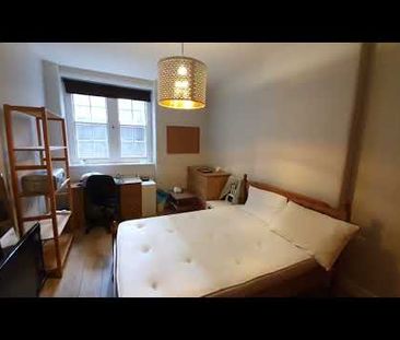3 Bed Flat, Queen Alexandra Mansions, WC1H - Photo 3