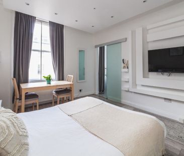 Studio Flat, Gloucester Terrace, W2 - Photo 5