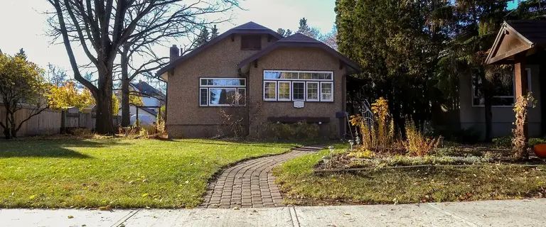 Charming heritage home in the heart of beautiful Highlands | Edmonton - Photo 1