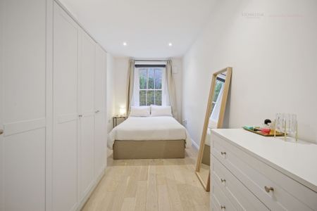 Stunning Kensington Garden Retreat: 2 Bedroom & 2 Bathroom Luxe Basement Apartment - Photo 2