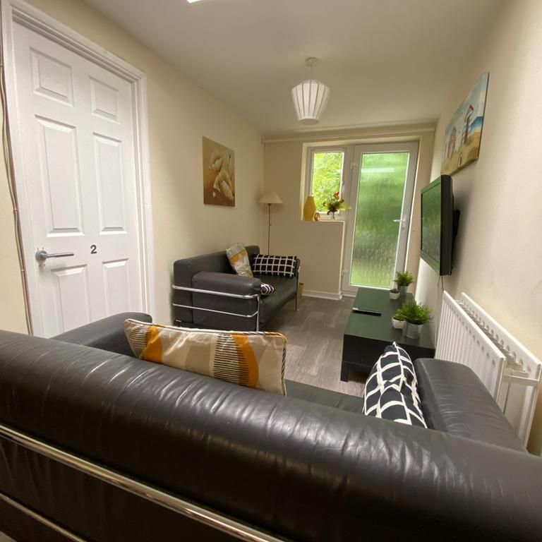 5 bedroom house share to rent - Photo 1