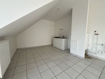 Location Appartement 1 pièce 39m² HONFLEUR 14600 - Photo 5