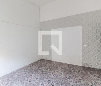 Casa para alugar com 40m², 1 quarto e sem vaga - Foto 3