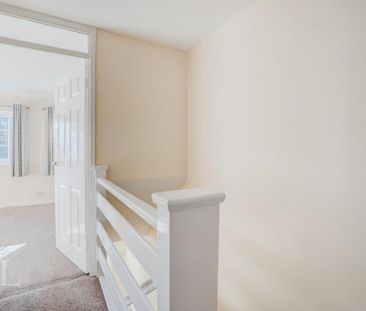 2 bedroom townhouse to rent - Photo 4