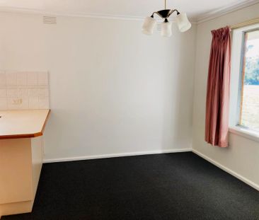 3 Bed, 1 Bath - Photo 1