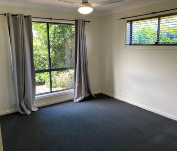 Spacious 3-Bedroom Villa Near the Uni! - Photo 2