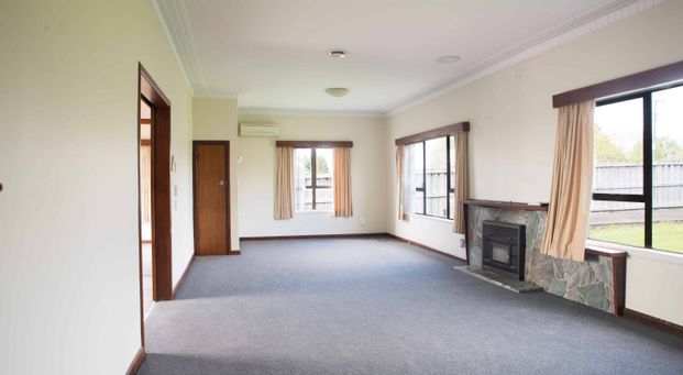 Rural living without the commute - Photo 1