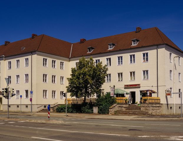 Citywohnung mit Balkon und Duschbad // 1.OG rechts - Foto 1