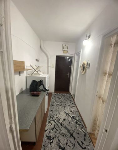 260 euro! Garsoniera Podu Ros, bloc Cotnari - Fotografie 5