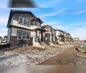 3 Bed 2.5 Bath Upper Suite Westpark Fort Saskatchewan - Photo 2