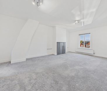 4 bedroom terraced house to rent - Photo 1