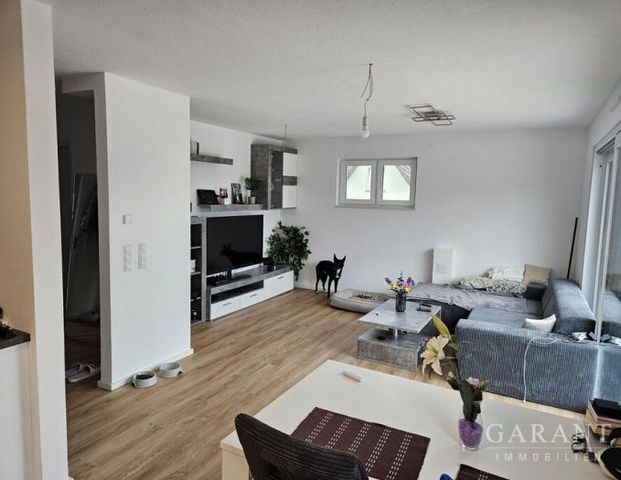 2 1/2 Zimmer-Penthouse-Wohnung - Photo 1