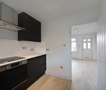 1 bedroom terraced house to rent - Photo 3