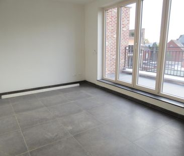 Centraal gelegen appartement met één slaapkamer te huur - Photo 1