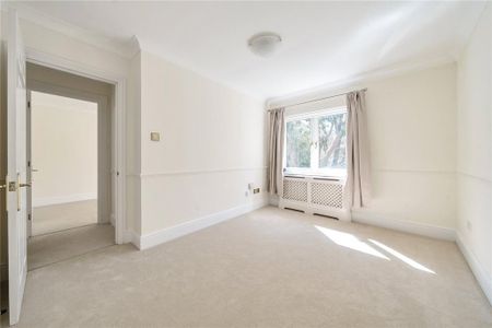 5 bedroom end of terrace house to rent - Photo 3