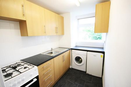 1 bedroom apartment to rent - Photo 2