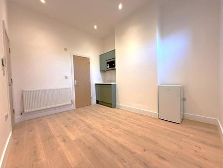 Studio to rent - Photo 4