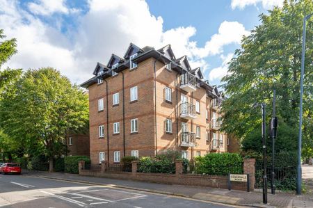 2 bedroom flat to rent - Photo 2