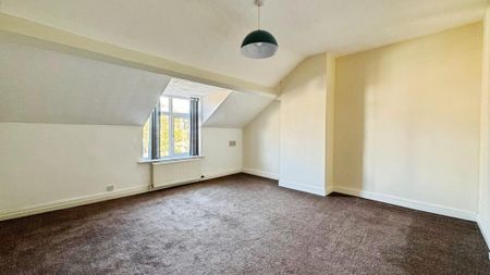 3 bedroom end of terrace house to rent - Photo 3