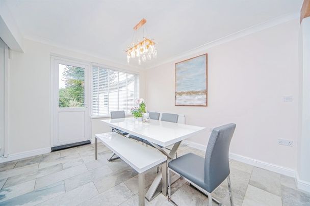 Dan Y Graig - Photo 1