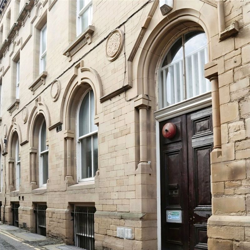 Chancery Lane, Town Centre, HD1 - Photo 1