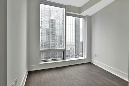 For Lease - 10 York Street Unit# 3903, Toronto, Ontario - Photo 3