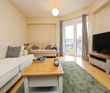 2 bedroom flat to rent - Photo 4