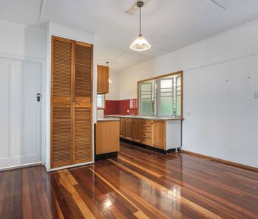 9 Stuart Street, 4305, Eastern Heights Qld - Photo 6