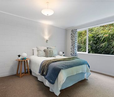 Charming 2BR Unit in Ngaio! - Photo 3