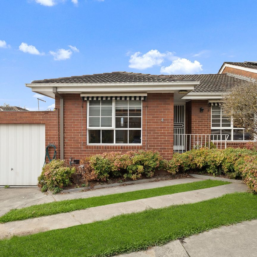 4/684 Whitehorse Road, Mont Albert - Photo 1