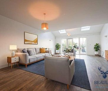 Wilfred Waterman Drive, Beaulieu Park, Cm, CM1 - Photo 2