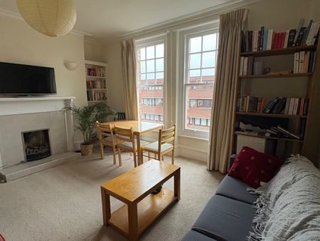 Room in a Shared Flat, Kenilworth Court, SW15 - Photo 2