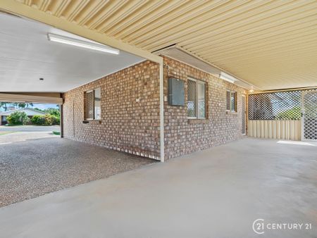 3 Bedroom Lowset Brick Home - Photo 4