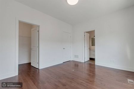 Splendid townhouse for rent in Pointe-Claire | Accès International - Photo 3