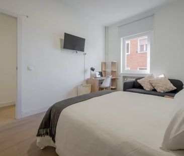 Paseo de la Castellana, Madrid, Community of Madrid 28046 - Photo 5