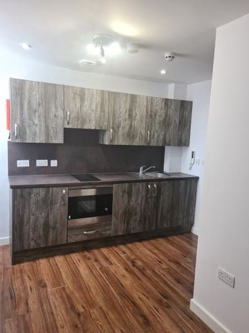 Studio to rent - Photo 3