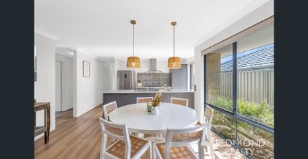 Modern 3x2 with Theatre! - Photo 4