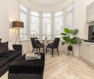 1 bedroom ground floor flat to rent - Photo 3