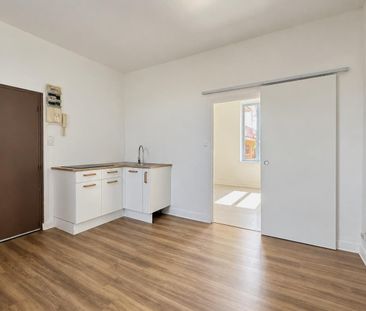 Location Appartement 2 pièces 26m² YZEURE 03400 - Photo 2