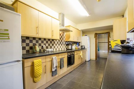 5 bedroom house to rent - Photo 4