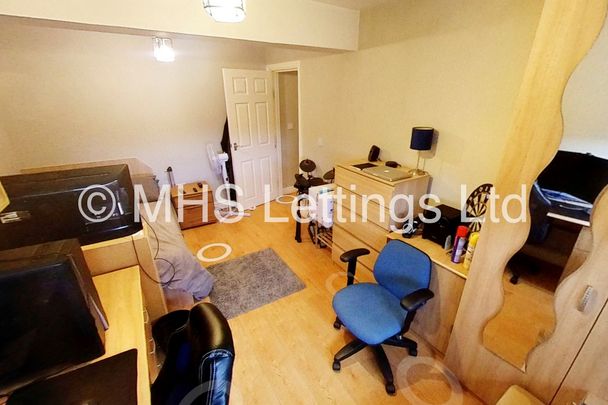 Flat 4, 205 Belle Vue Road, Leeds, LS3 1HG - Photo 1