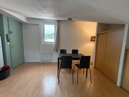 Location Appartement 1 pièce 21m² AGEN 47000 - Photo 2
