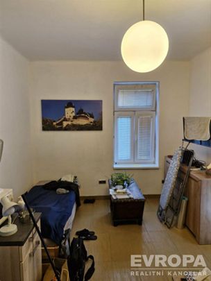 Pronájem bytu 1+kk 30 m2 - Photo 1