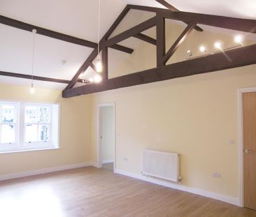 2 bedroom apartment to rent - Photo 2