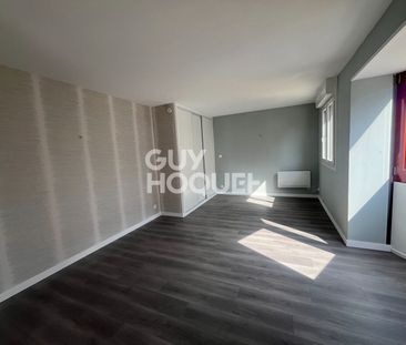 Appartement Calais 1 pièce(s) 36.55 m2 - Photo 1