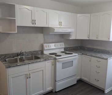 For Lease - 5145 Kitchener Street, Niagara Falls, Ontario - Photo 5