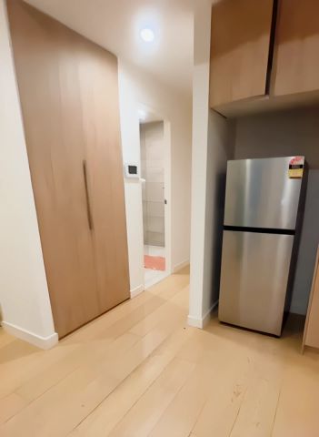 1 bed 1 bath+study - Photo 5