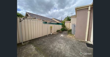 Freshly Painted & Ready to Move In - Photo 3